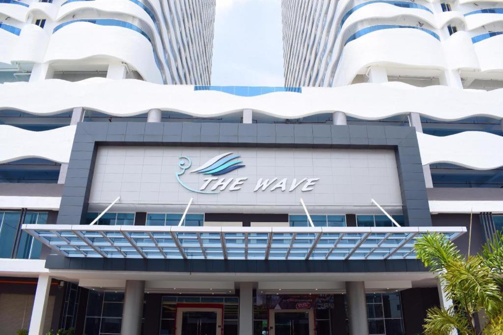 Thermospace The Wave B-13A-13 Melaka City No Wifi Bagian luar foto